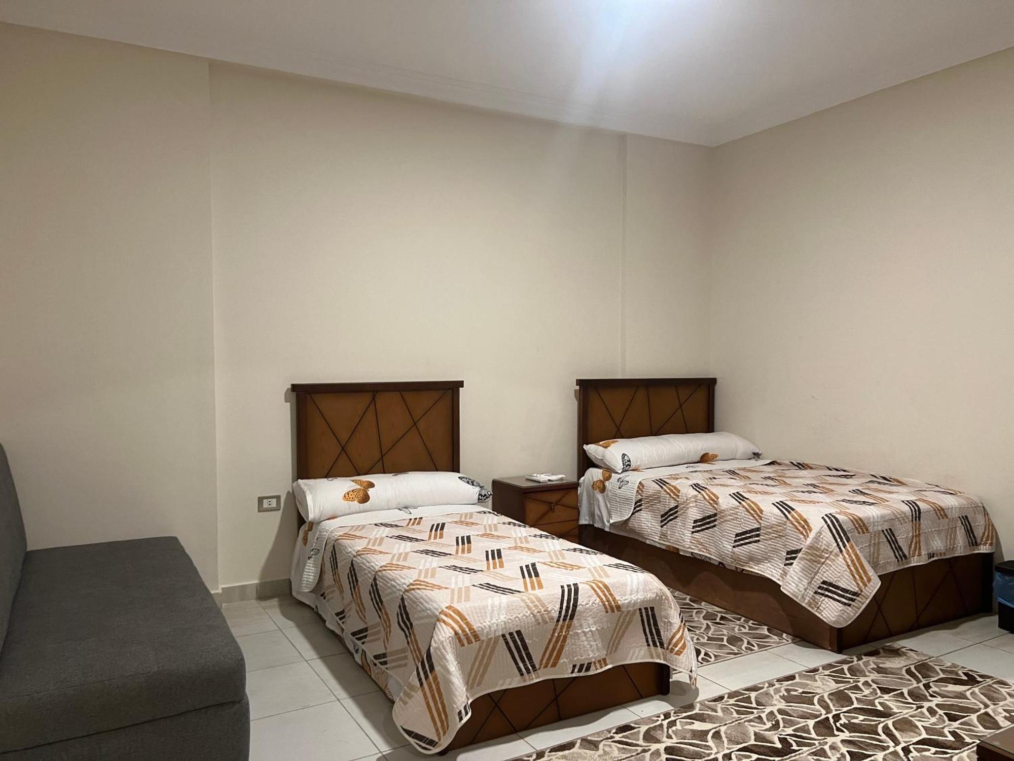 Luxury Apartments Beside Mall Of Arabia And Dar Al-Fouad Hospital - Families Only- No Alcoholic Beverages 6th of October City エクステリア 写真